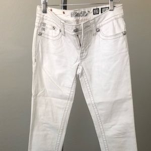 White miss me size 27!